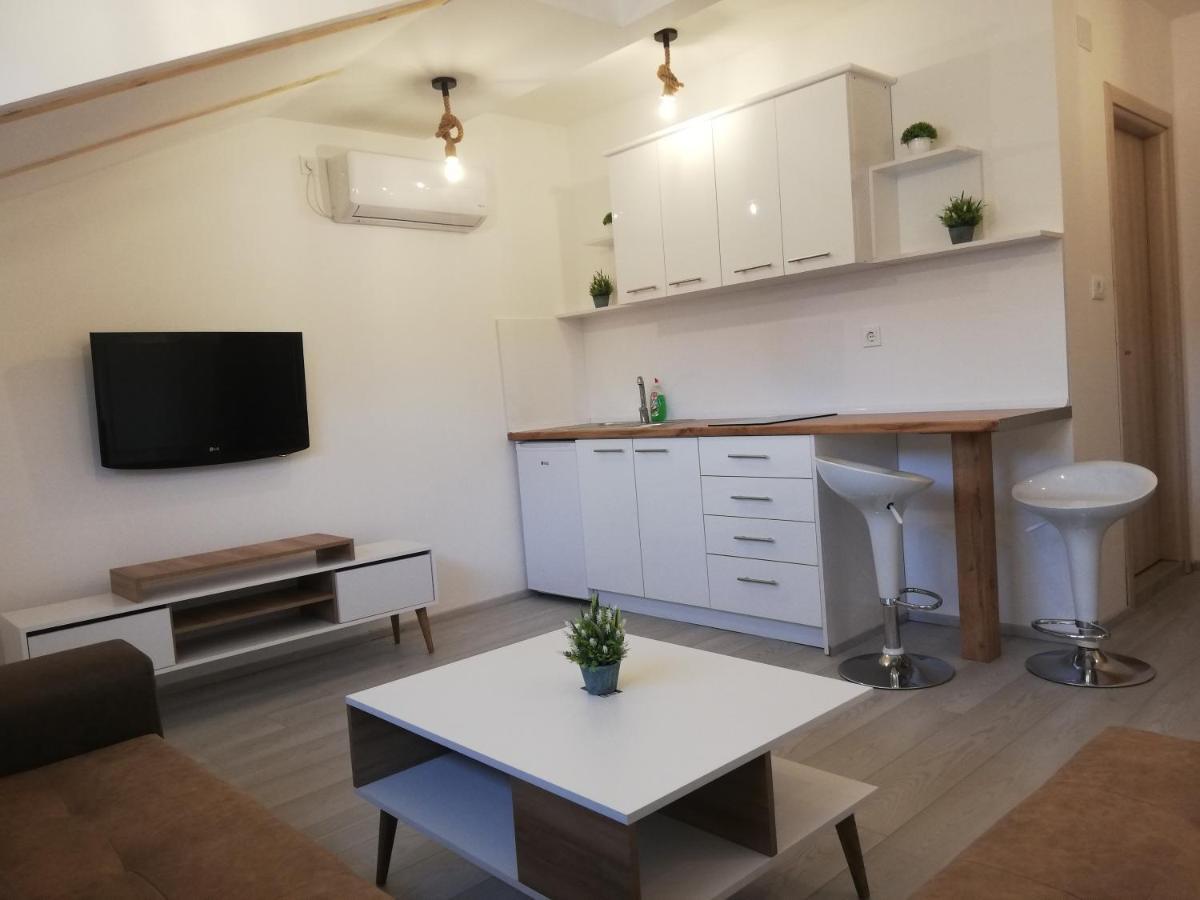 Apartments Naumovski Охрид Экстерьер фото